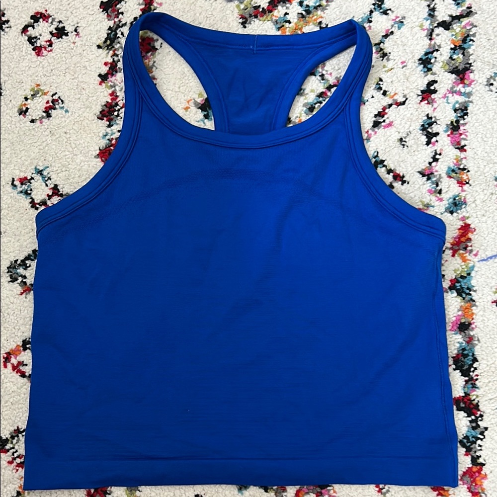 Lululemon swiftly tech